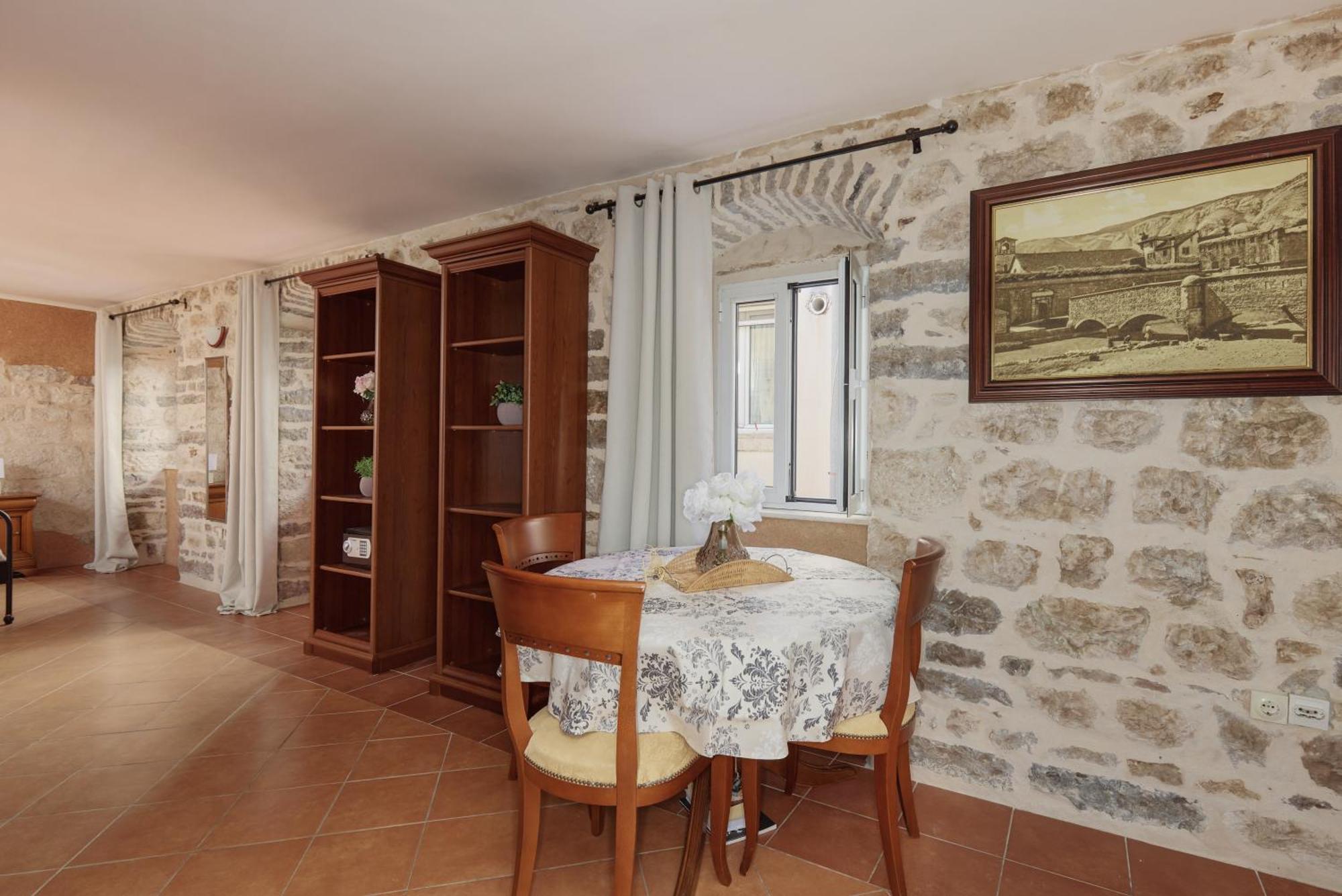 Apartment G-apart Kotor