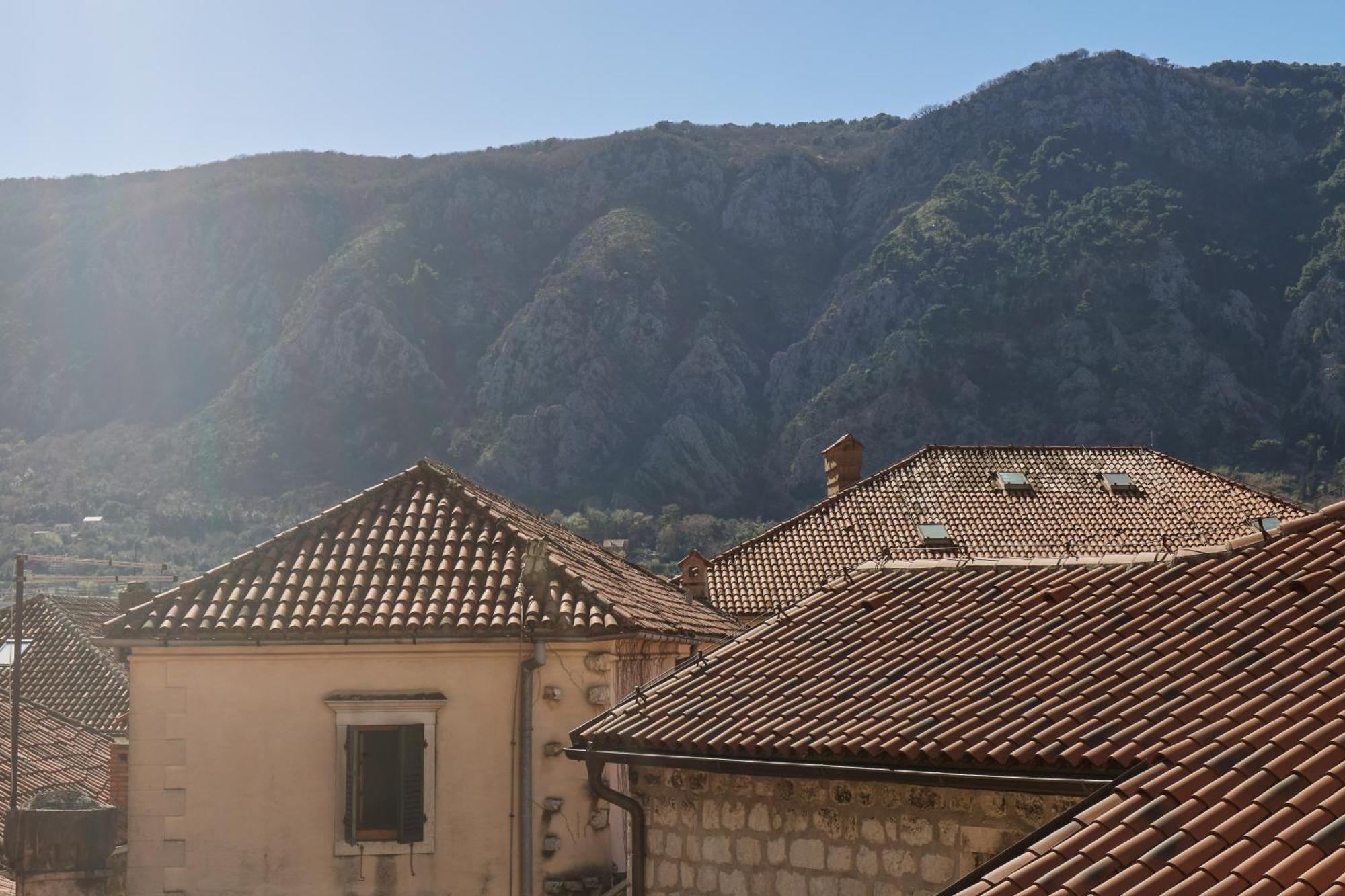 G-apart Kotor
